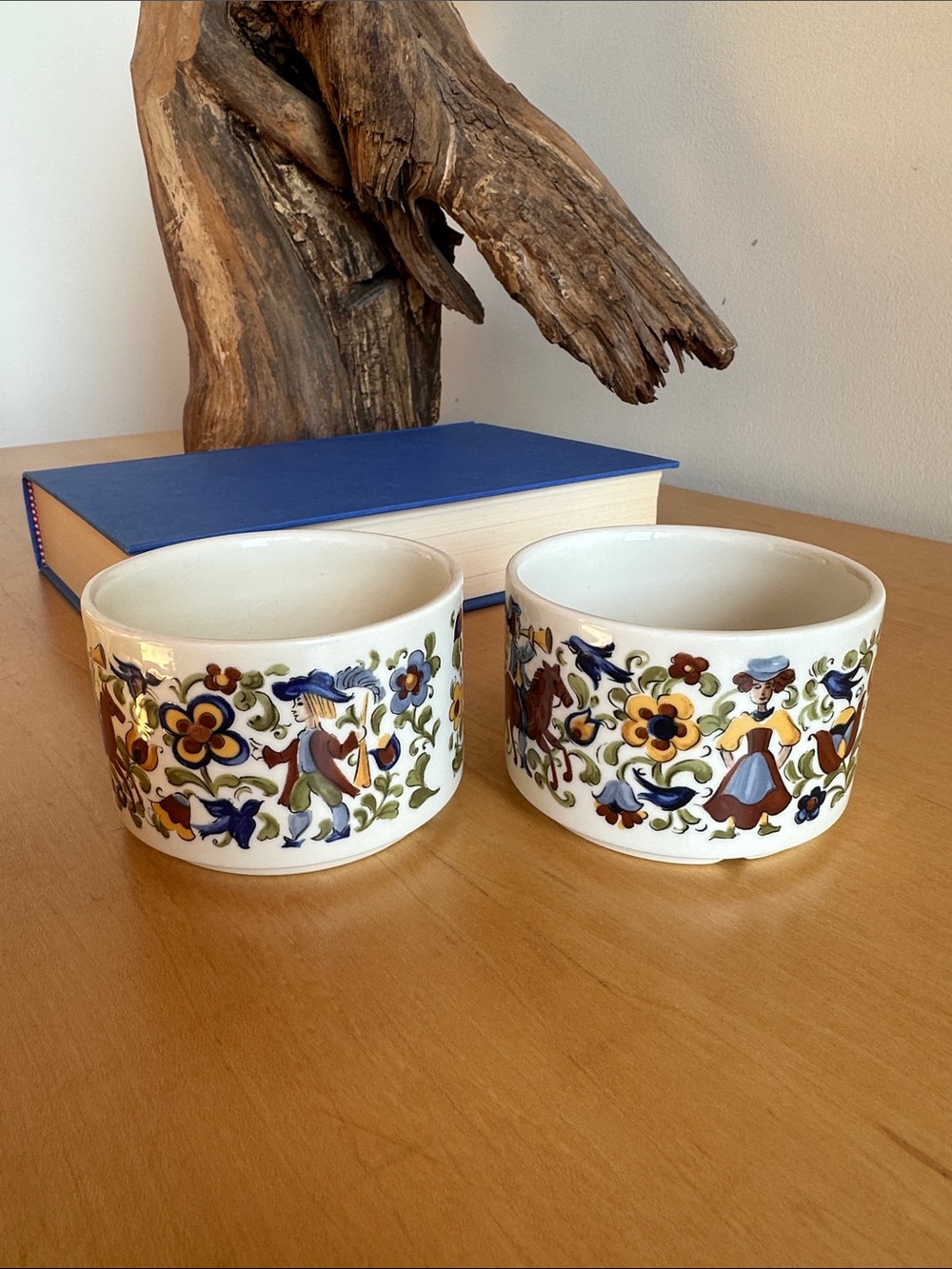 MCM Villeroy & Boch Troubadour Custard/Ramekins Bowls Pair, Luxembourg